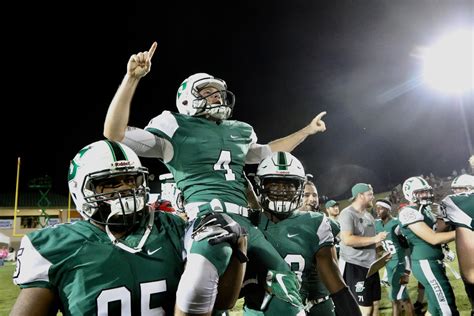 Last Second Field Goal Gives Hatters First Win Over Ju Stetson Today
