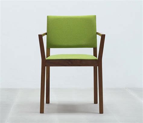These modern dining chairs frames are usually made from metal, aluminum, wood, fiber, and plastics. Modern Dining Chairs | TarzanTables.co.uk