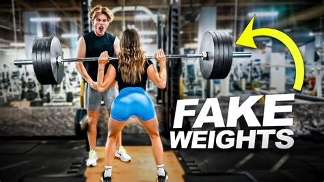 Girlfriend Squats Fake Weights In The Gym Prank Youtube