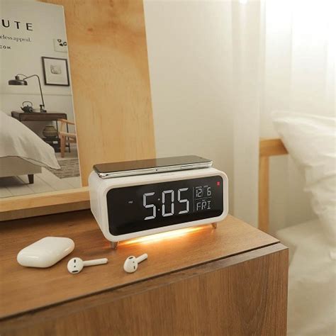 Bedside Night Light Table Lamps With Wireless Charger And Digital Alarm