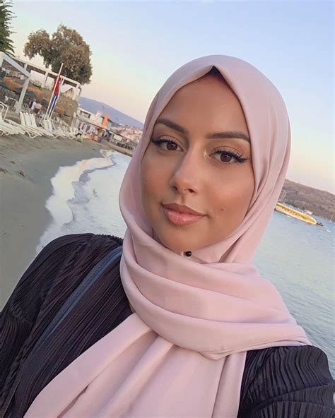 Épinglé Sur Hijab