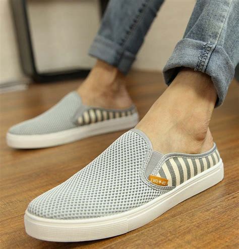 Perfect Beach Shoes For Men Selection Tips Weare The Shops Cake