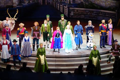 Review Of The New Frozen Musical At Disney California Adventure