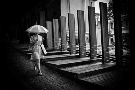 How To Shoot Black And White Street Photography