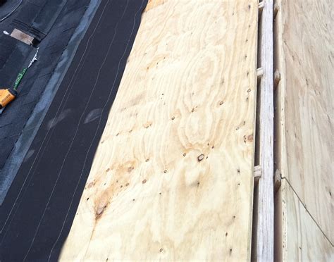 Asphalt Shingles Roofing Materials Australia