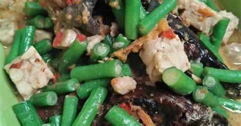 Tetapi minim bukan berarti rasanya juga minimalis. Resep Mangut Ikan Nila Asap oleh Bunda Gajah - Cookpad