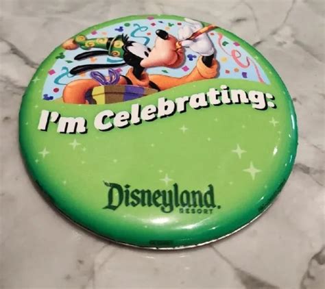Disneyland Resort Im Celebrating Goofy Souvenir Button Badge Pin 3