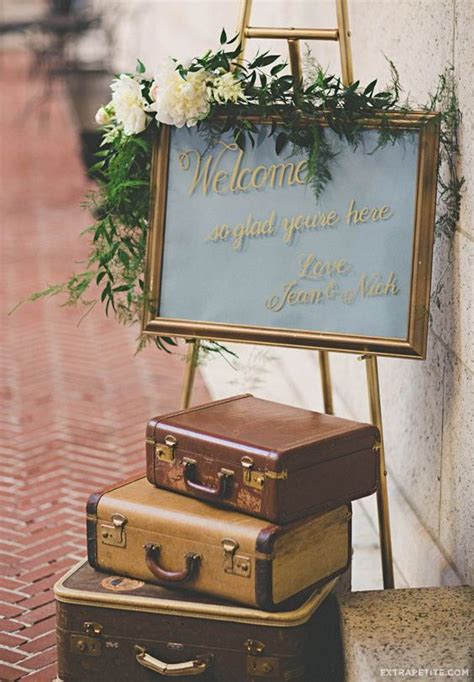 20 Vintage Welcome Wedding Sign Ideas Deer Pearl Flowers