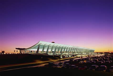Your Guide To Washington Dulles International Airport