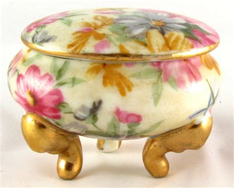 Hand Painted Vintage Trinket Box Nikoniko Ew Japan Porcelain Oval