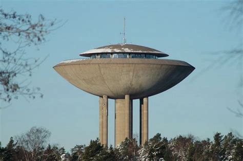 14 Unique Water Towers From Around The World Water Tower Tower