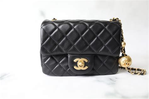 The Best Selling Productchanel Classic Flap Runway Square Mini Pearl