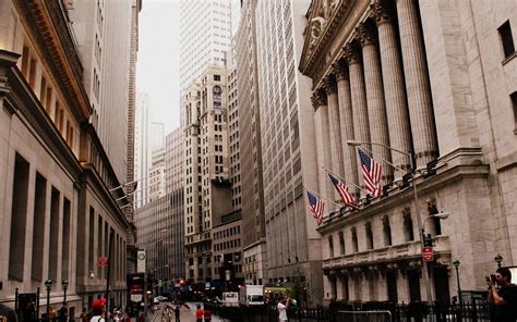 Wall Street Wallpapers Top Free Wall Street Backgrounds Wallpaperaccess