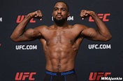 corey-anderson-ufc-217-official-weigh-ins | MMA Junkie