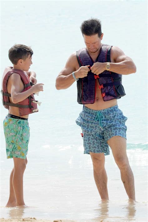 Mark Wahlberg Goes Jet Sking With His Son In Barbados Celeb Donut