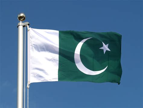 Avec le drapeau du pakistan, soyez prêt pour célébrer une occasion spéciale, faire la fête ou afficher votre originalité, à partir de 13,80 € ! Günstige Pakistan Flagge | MaxFlags® bei FlaggenPlatz.at