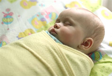 Organic Swaddle Blankets: Organic Cotton Swaddles for Newborns