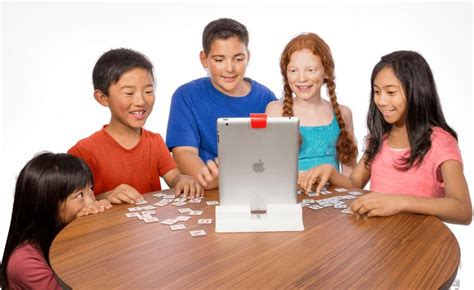 Osmo An Ipad Game That You Play With Outside Of The Screen