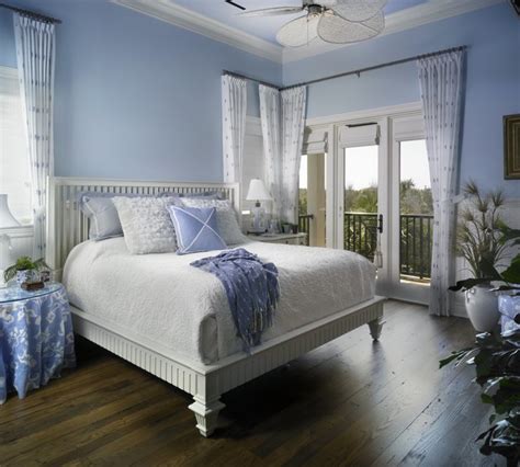 16 Beach Style Bedroom Decorating Ideas