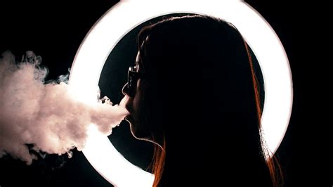 Study Finds Vaping E Cigarettes Increase Risk Of Lung Disease
