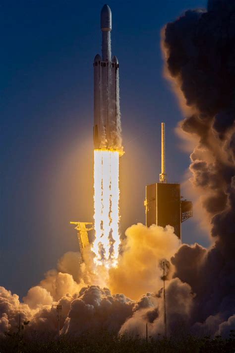 A Success For The First Commercial Mission Of Spacex Falcon Heavy Rocket