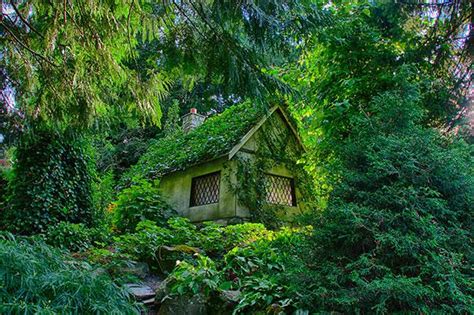 17 Real Life Fairy Tale Cottages You Would Love To Live In