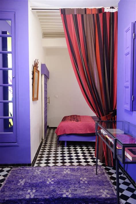 15 Reasons You Should Paint Your Space Purple Purple Rooms Light
