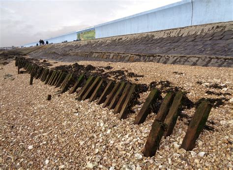 Tracing Canvey S Seawall Since The 17th Century History Of Our Sea Defences 2021 The Road To