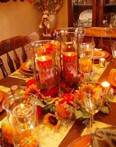 10 thanksgiving dinner table decorations