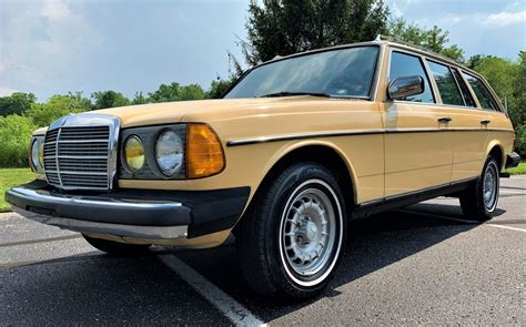 Ready To Drive 1983 Mercedes Benz 300td Wagon Barn Finds