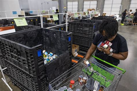 Inflation High Demand Puts Nc Food Pantries Under Strain Charlotte