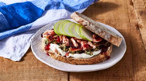 Leftover Turkey Sandwich Recipe Hellmann S US