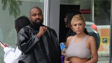 Selten Kanye West Und Bianca Bei Spaziergang Abgelichtet