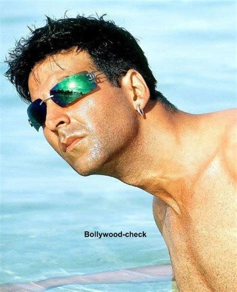 Bollywood Check Akshay Kumar Gets New Look For Blue