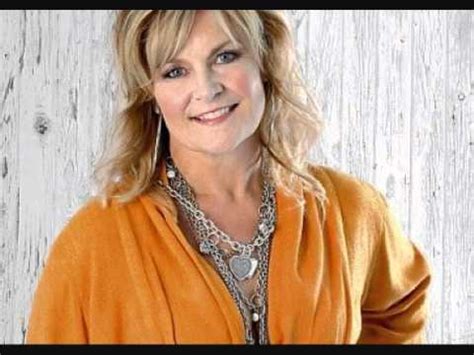 Andreassen is active in many musical genres, as country music, schlager and musicals. Elisabeth Andreassen - Winds of the Northern Seas - YouTube