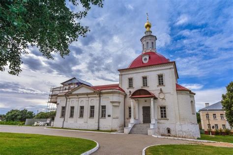 Premium Photo Church Of The Resurrection Of Christ In Kolomna On The