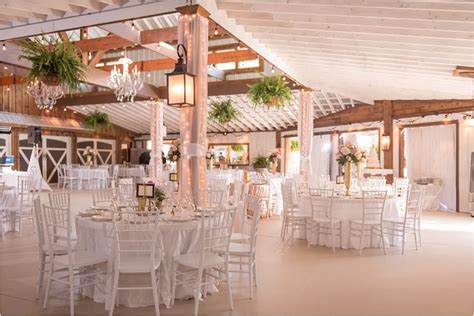 That fit every size guest 40 best barn wedding venues that are perfect for a rustic celebration. Top Barn Wedding Venues | Georgia - Rustic Weddings