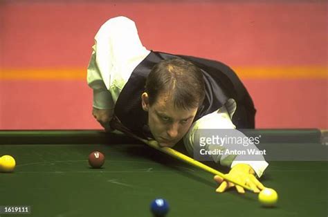 Brian Morgan Snooker Player Photos And Premium High Res Pictures
