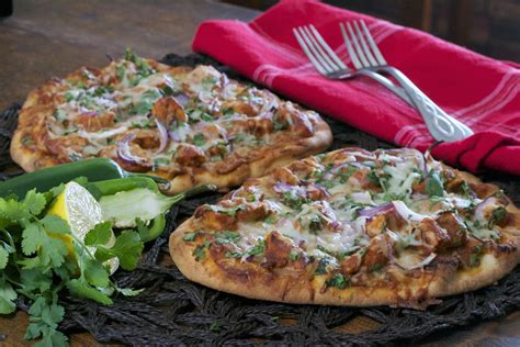 40 Naan Bread Pizza Recipes To Top Off The Weekend Bread