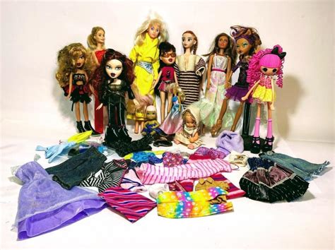 Lot A Collection Of Dolls Including Four Bratz Friends Forever And An