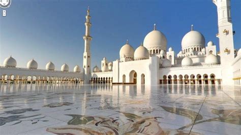 Masjid Agung Sheikh Zayed Terbesar Dan Termegah Di Abu Dhabi