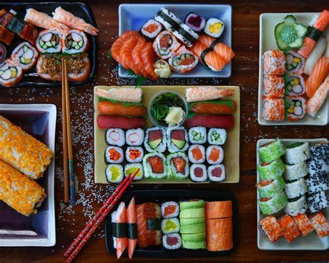 Deli sushi & desserts menu. Deli Sushi delivery in Paris | Takeout menu | Uber Eats