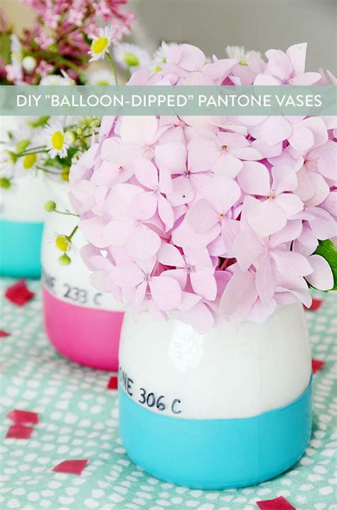 Diy Balloon Dipped Pantone Vases Balloon Diy Balloons Diy Arts