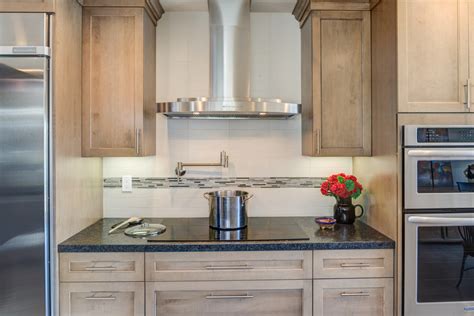 Transitional Foster City Waterfront Kitchen Designed By Cj Lowenthal