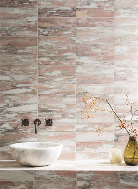 2020 Bathroom And Kitchen Tile Trends Tile Trends Mandarin Stone