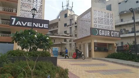 7th Avenue Gaur City Noida Extensiongreater Noida Westready To Move 2