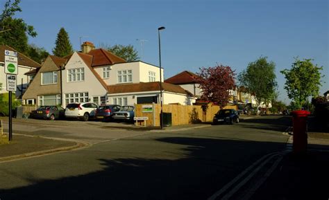 Crossroads Beverley Road © Derek Harper Geograph Britain And Ireland