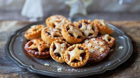 Mary Berrys Fruit Mince Pies Recipe How To Make The Festive Treats According To The Bake Off