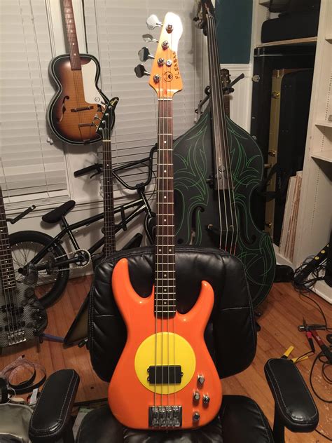 Sold Flea Bass Model 32