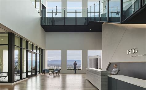 Inside Boston Consulting Groups Modern Los Angeles Office Officelovin